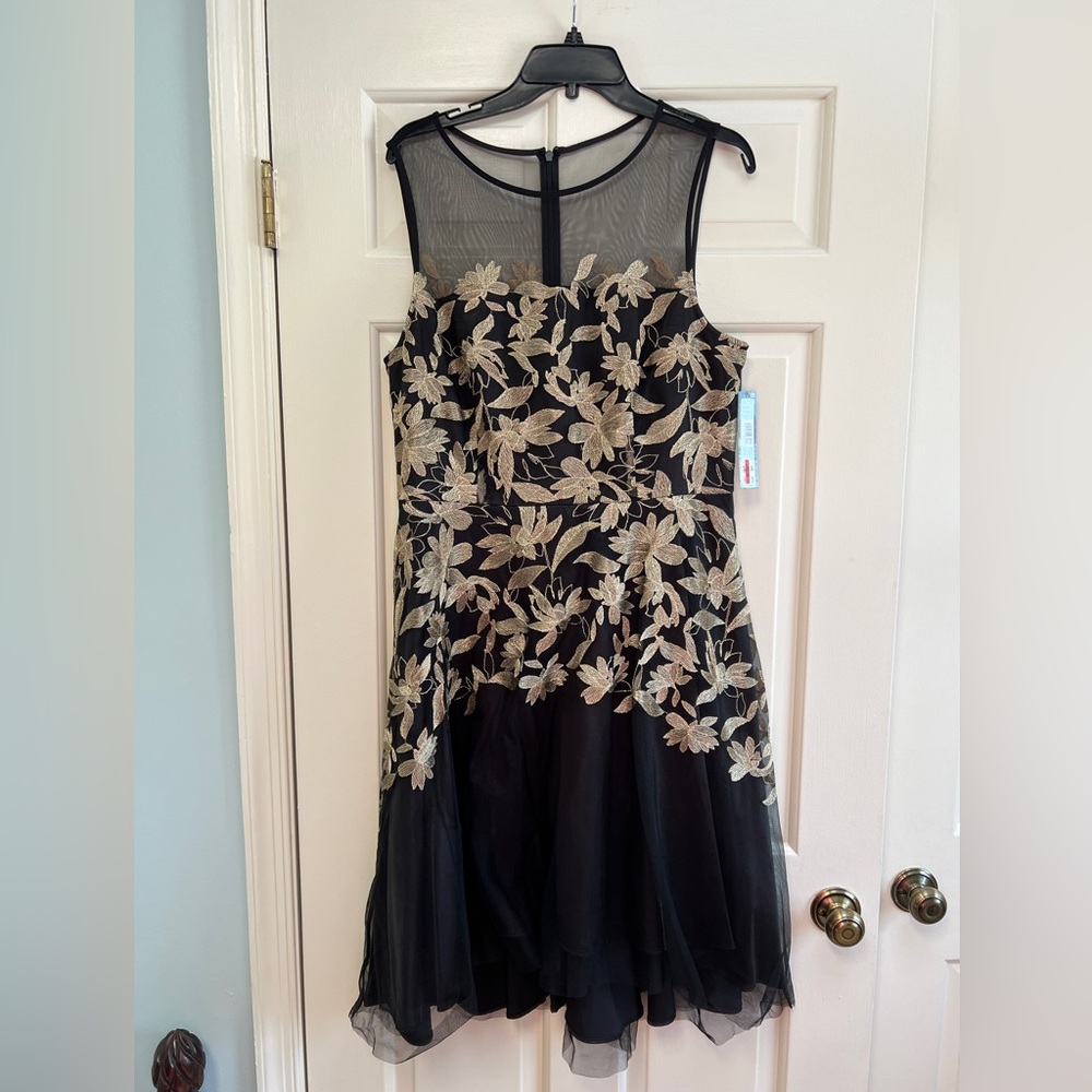Tahiti Black Gold Sleeveless Embroidered Party Dress Size 14 NWT